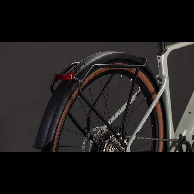 CUBE Nuroad Hybrid C:62 Race 400X FE Gravel sähköpyörä CUBE Nuroad Hybrid C:62 Race 400X FE Gravel sähköpyörä
